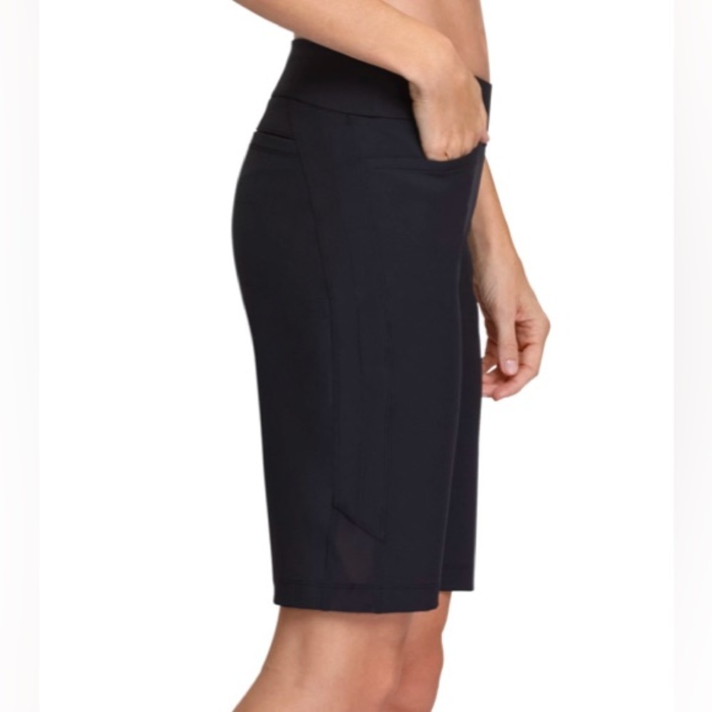 NWT Tail White Label Womens Side Insert 11” Golf Shorts Black Size 4